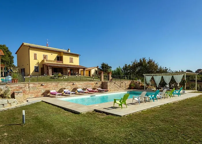 Poggio Al Sole By Vacavilla *