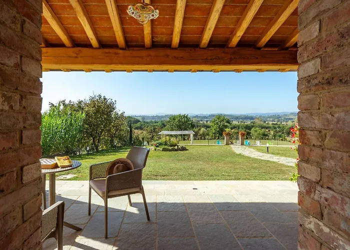 Poggio Al Sole By Vacavilla Villa
